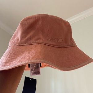 IVY PARK Bucket Hat